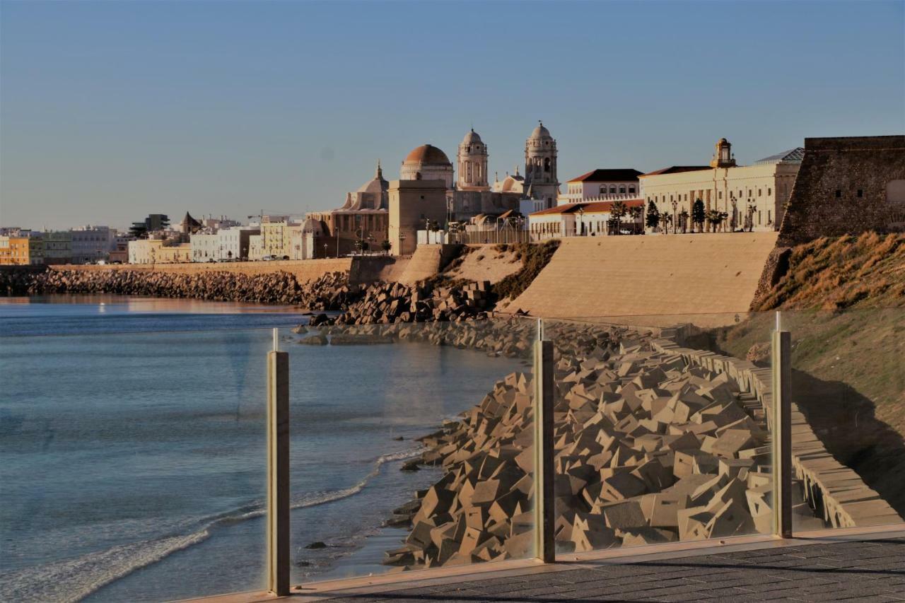 Apartamento Del Rio Playa Cadiz Luaran gambar